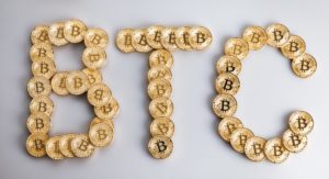 Bitcoin-aktier brager af sted – her er top 3